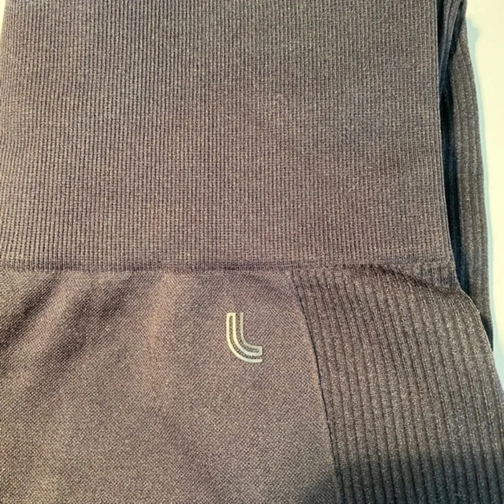 LOLE Athletic‎ leggings and shirt